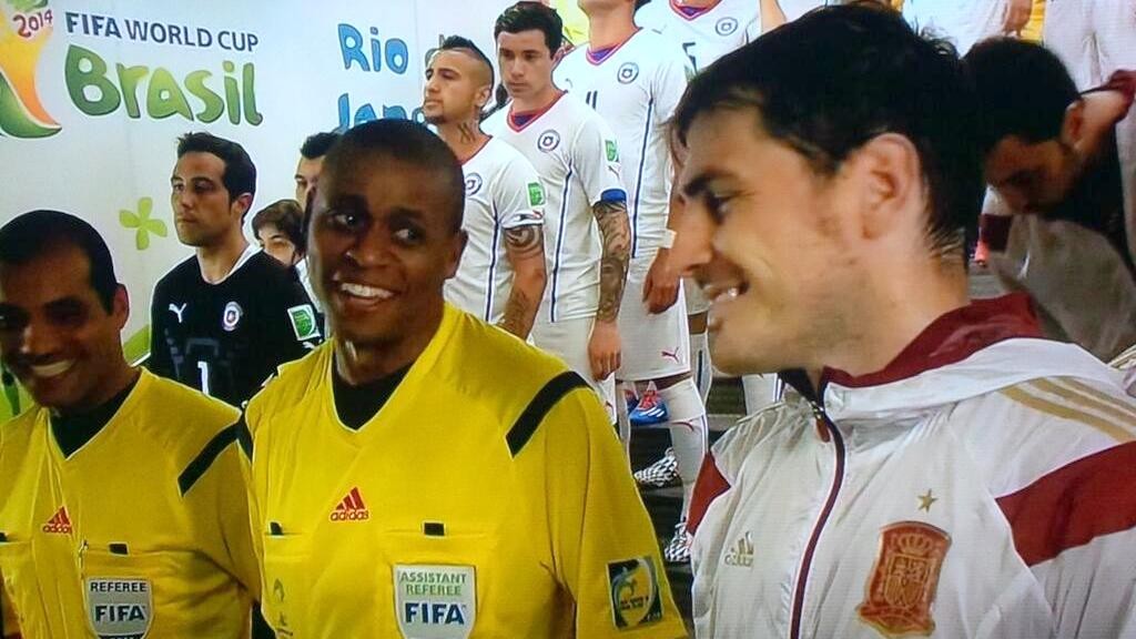 Asistent_rozhodca_Joe Fletcher